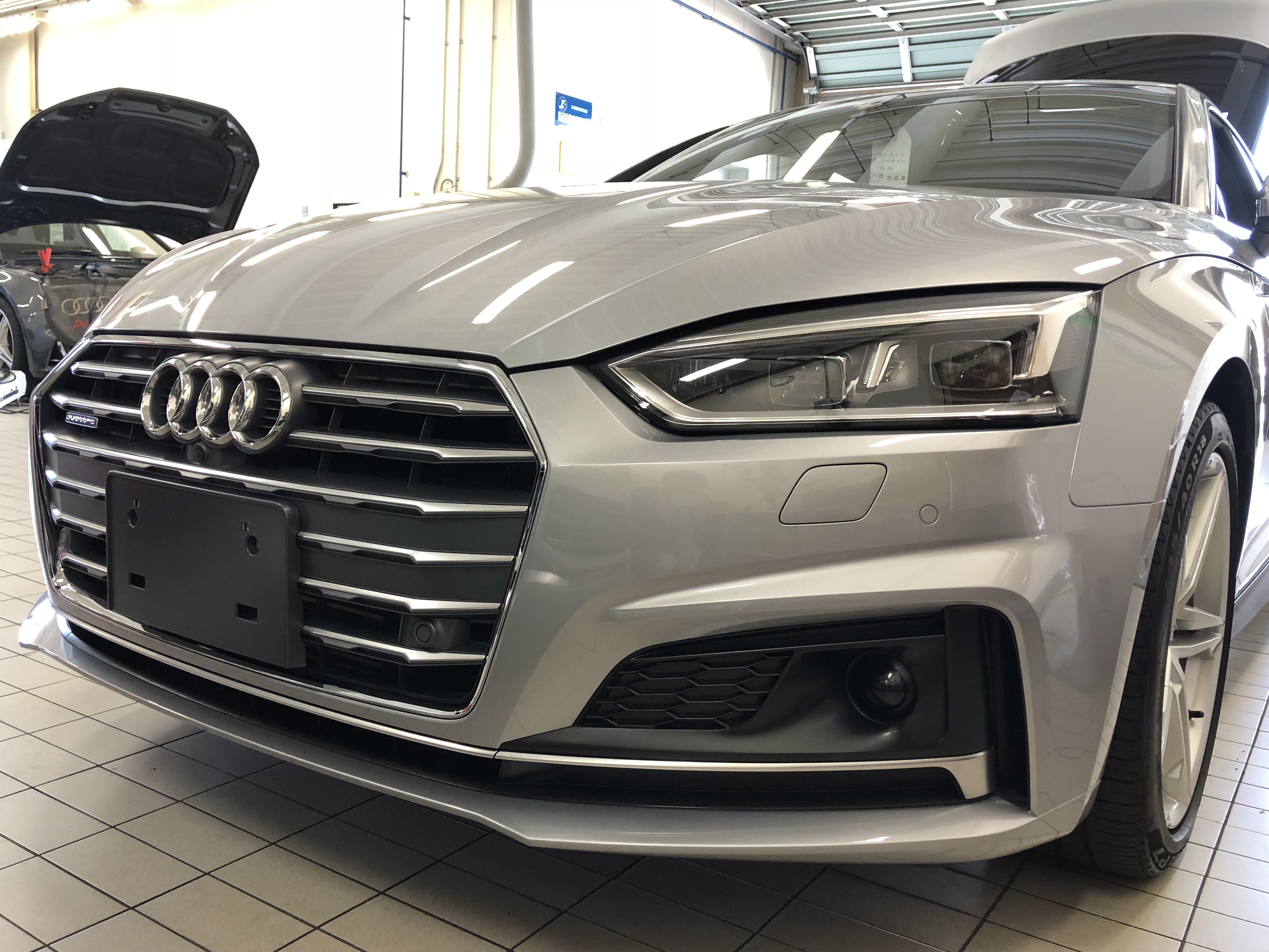 大阪府 正規ディーラー様より アウディa5スポーツバック インテリアレザーコーティング施工 大阪 堺 車のカスタムショップ Premiere オオサカプレミア